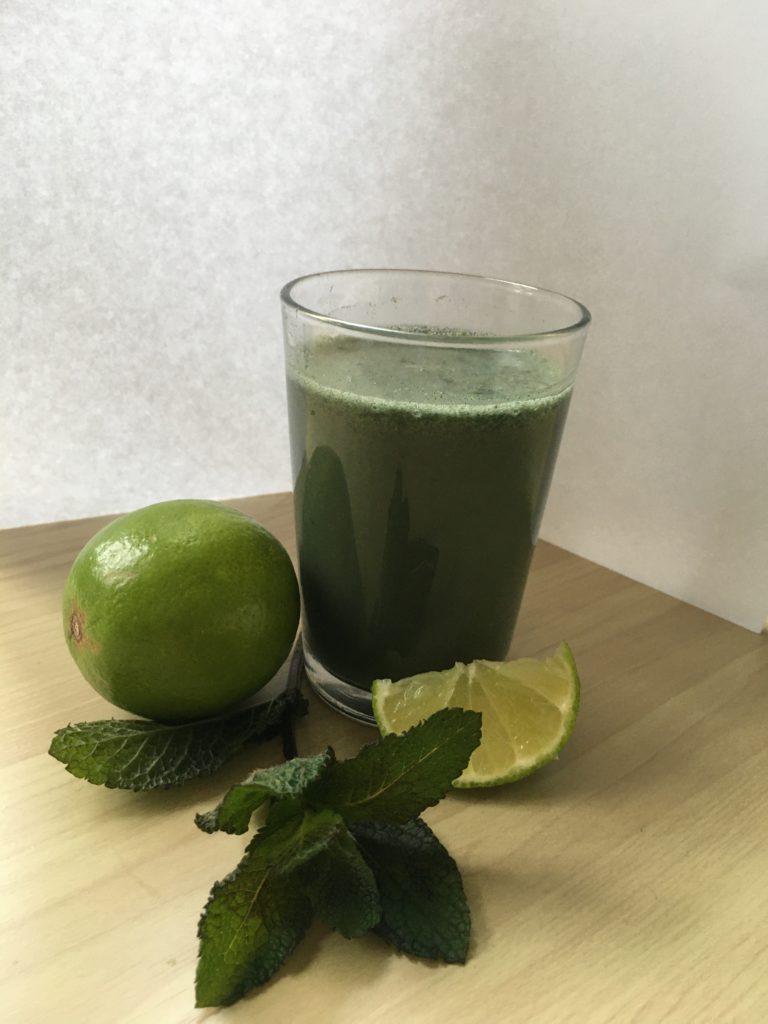 Green superfood powder evanmore mojito smoothie blend recipe idea